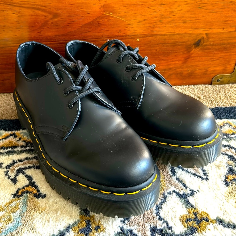 Dr Martens Black Oxfords UK sz6, USw8